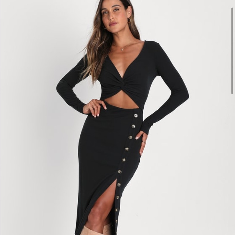 Lulu’s XS Black Ribbed Long Sleeve Twist-Front Midi Dress